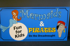 MERMAIDS-AND-PIRATES